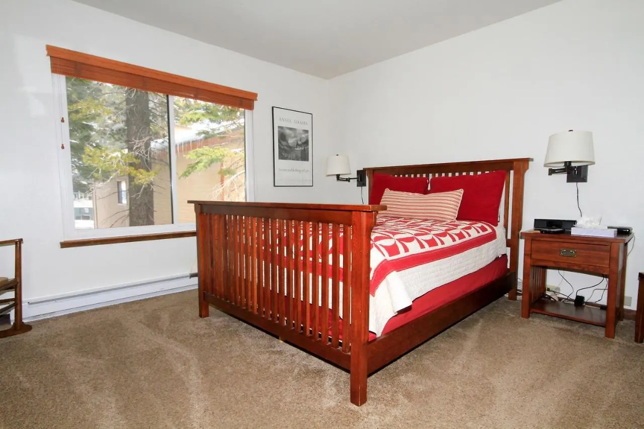 Holiday home Discovery 4 #152, Loft, Pet Ok Mammoth Lakes